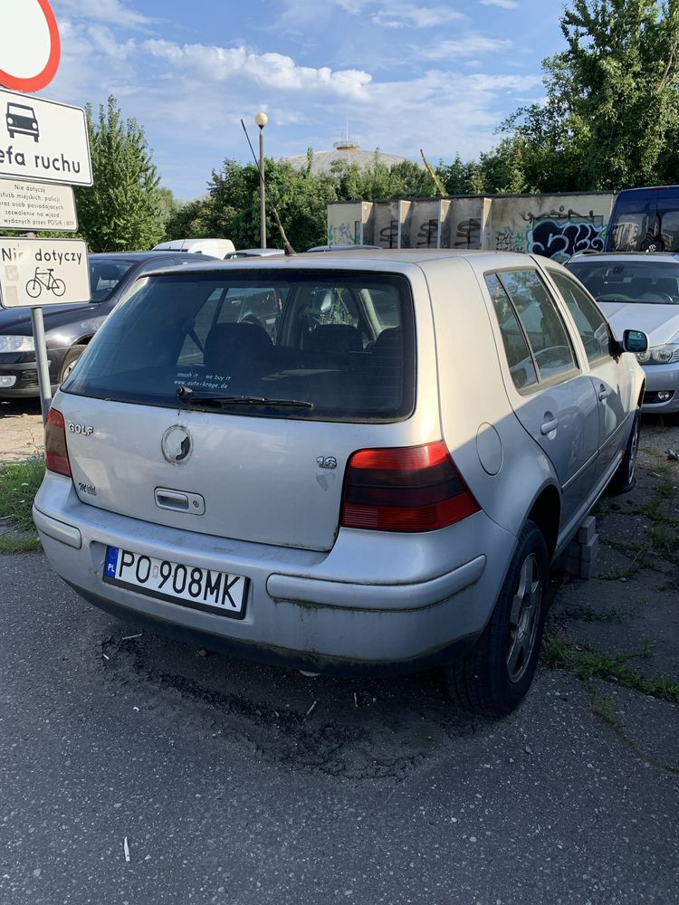 VOLKSWAGEN Golf IV  w całości na częśći !!!