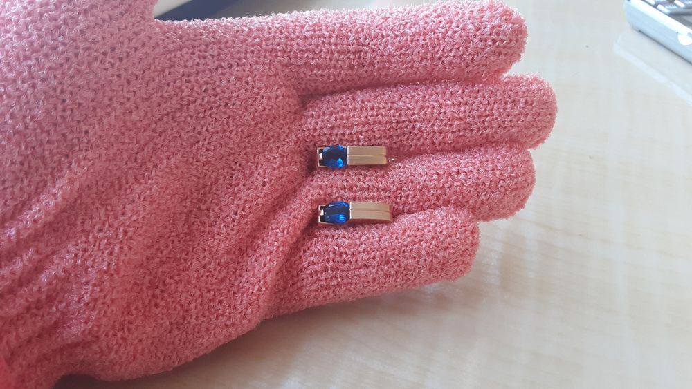 Сережки з сапфіром 4.7 грам свої Золото проба 585