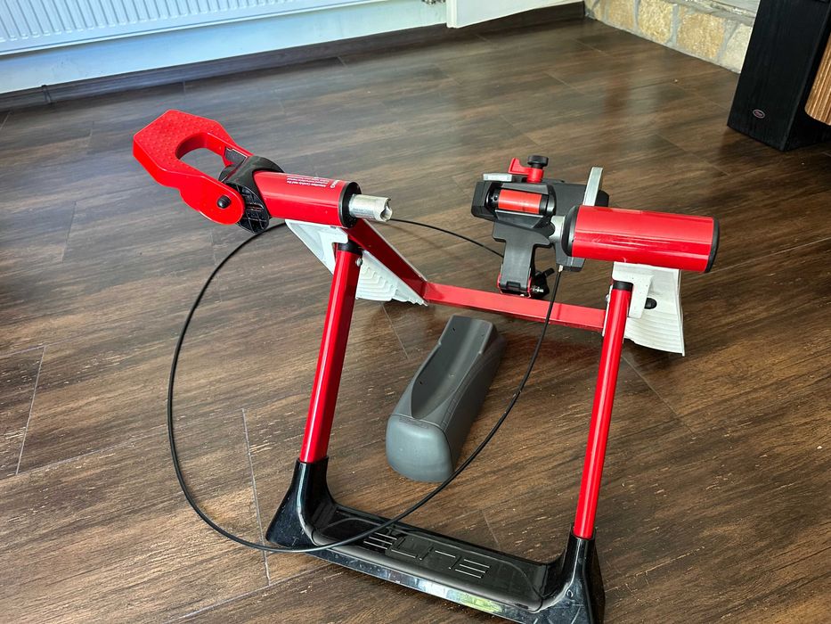 Trenażer Elite Nowoforce +  Bluetooth/ANT