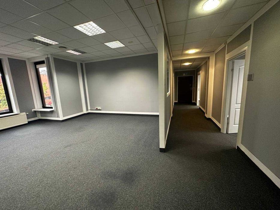 Wynajmę lokal biurowy 220m2