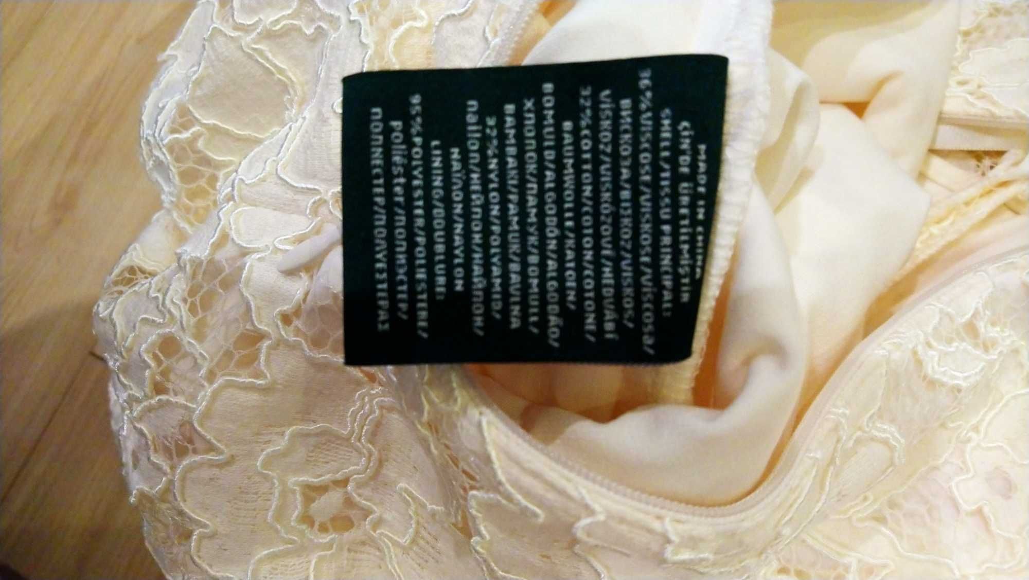 Koronkowa sukienka Ralph Lauren ślubna
