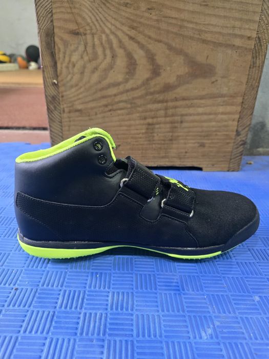 Sapatilhas bicos javelin