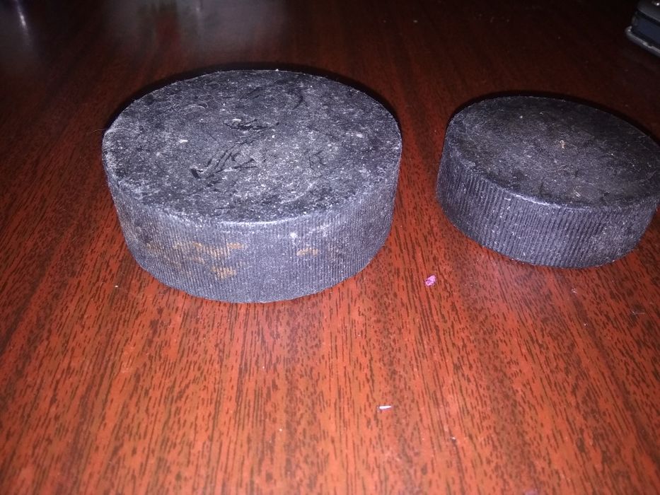 Шайбы для хоккея