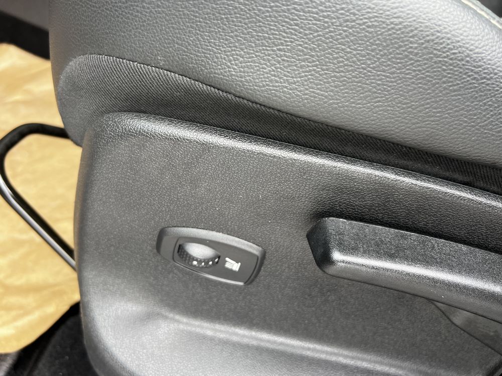 Renault Grand Scenic Bose из Швейцарии