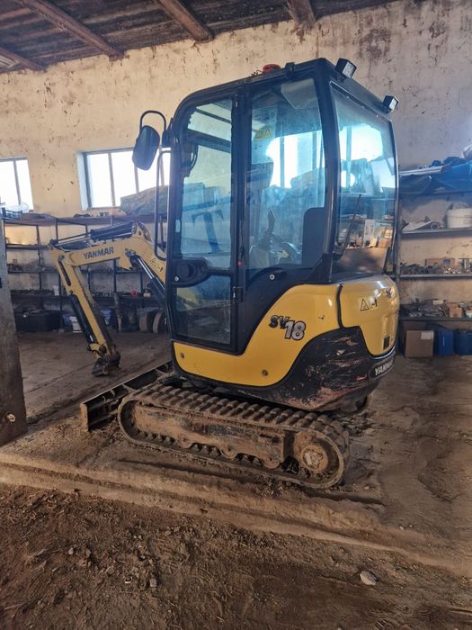 Yanmar SV18 minikoparka nowe gasienice