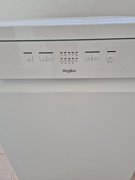 Máquina loiça whirlpool