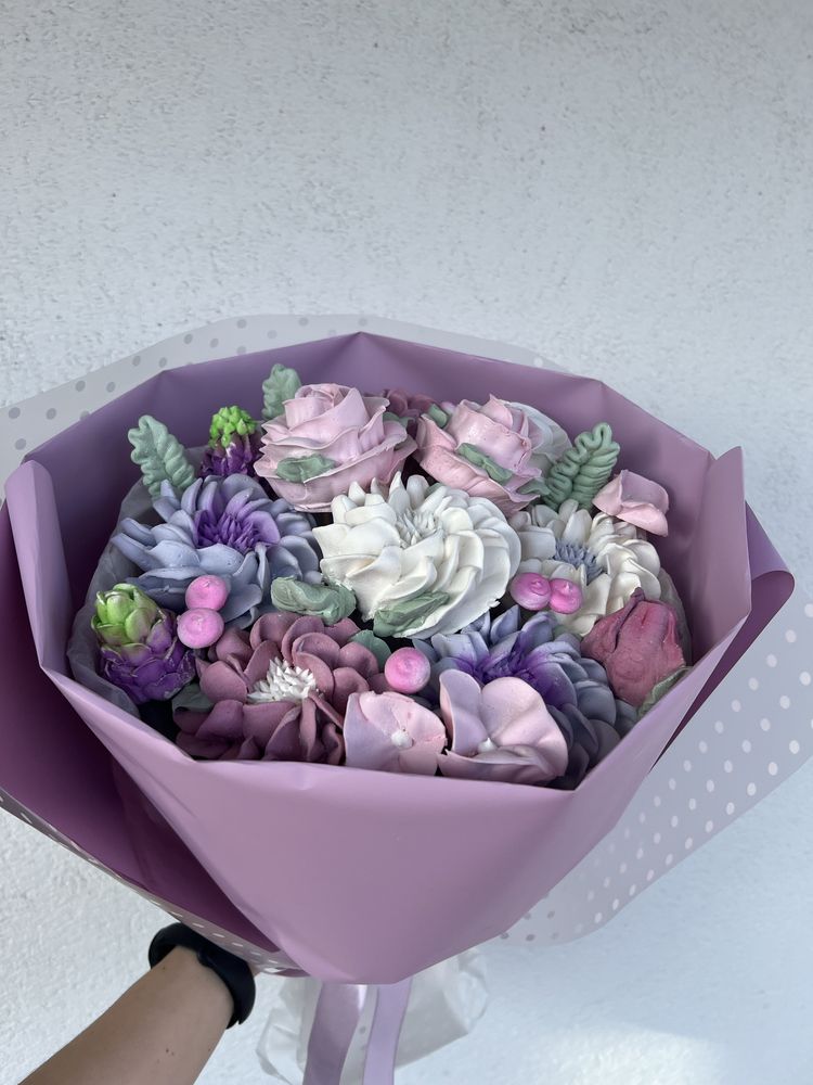 Букет з зефірних квітів/коробочка квітів з зефіру