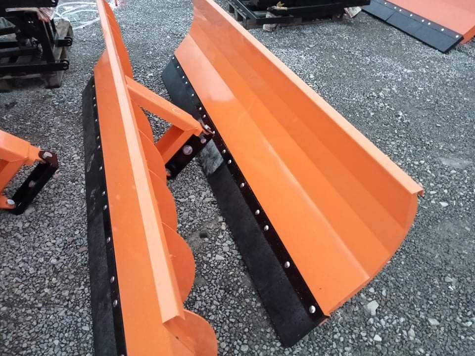 Pług spychacz do śniegu mocna konstrukcja gwarancja transport