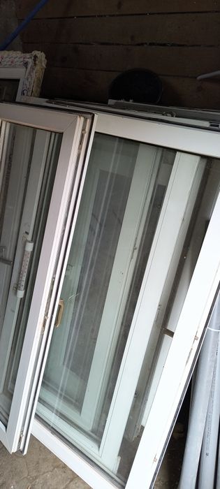 Okna z rozbiórki i dzwi