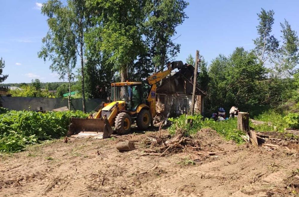 Снос разборка старых домов • Демонтаж перегородок, Розчистка територий