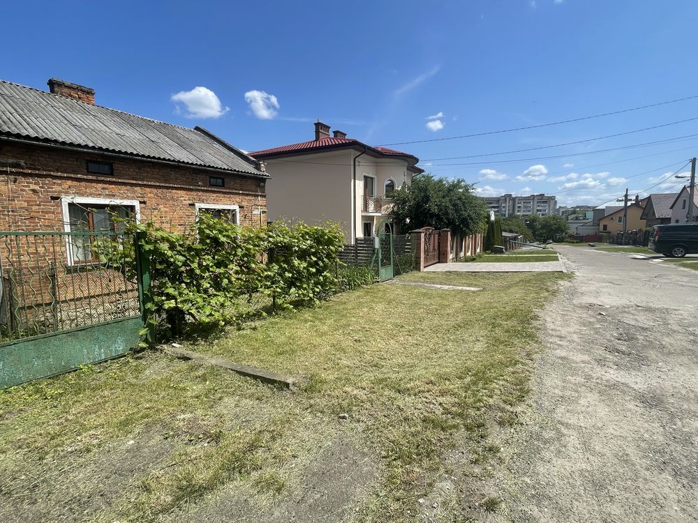 Продаж будинку неподалік центру Львова вул. Варшавська 5.8 соток