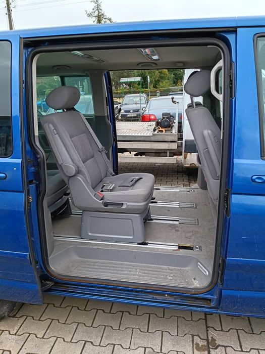 VW T5 multivan siedzenia, wnętrze