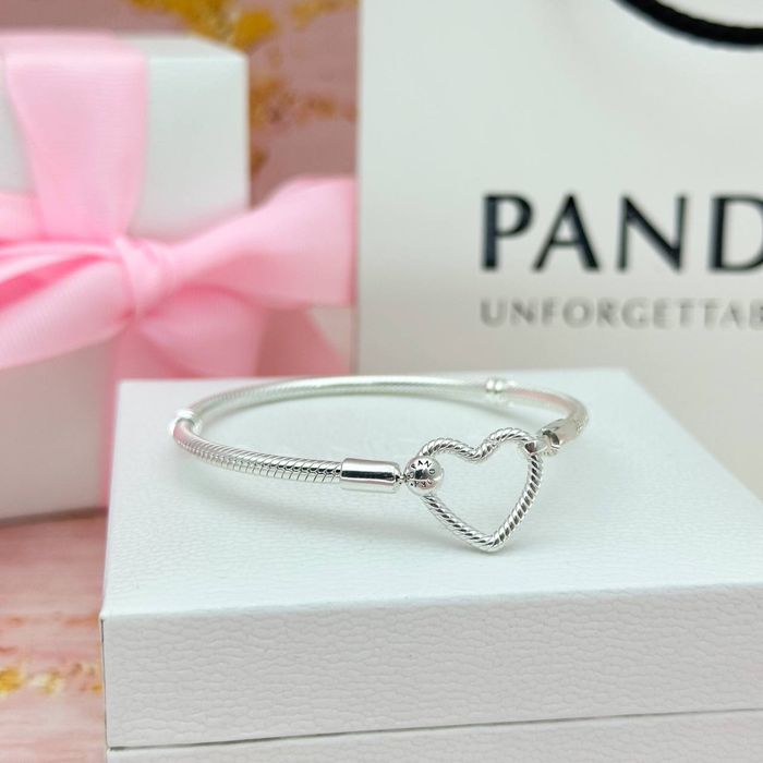Срібний браслет із застібкою-серцем,що відкривається Pandora 599539C00