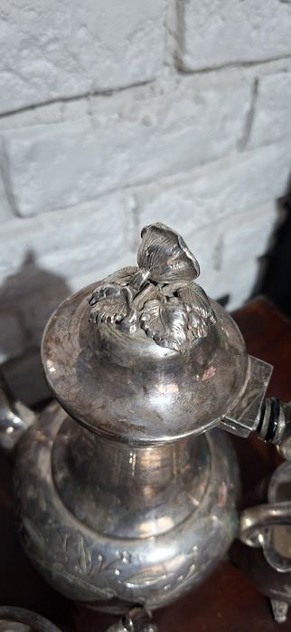 Zestaw platerowany, środek stołu