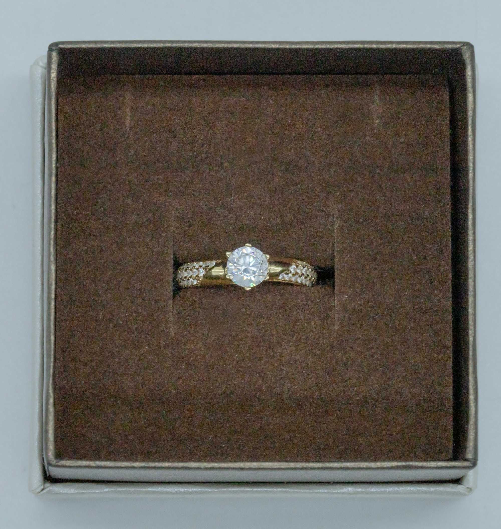 Złoty pierścionek 585 1,99 gram rozmiar 11 NOWY Okazja