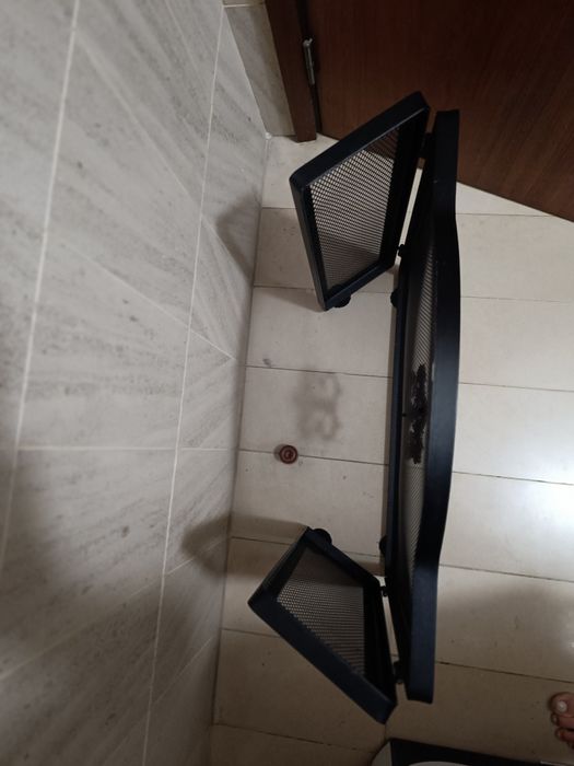 Tampa frente de lareira