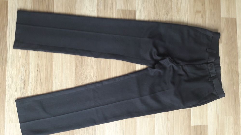 Eleganckie markowe HAGGAR spodnie 152 158