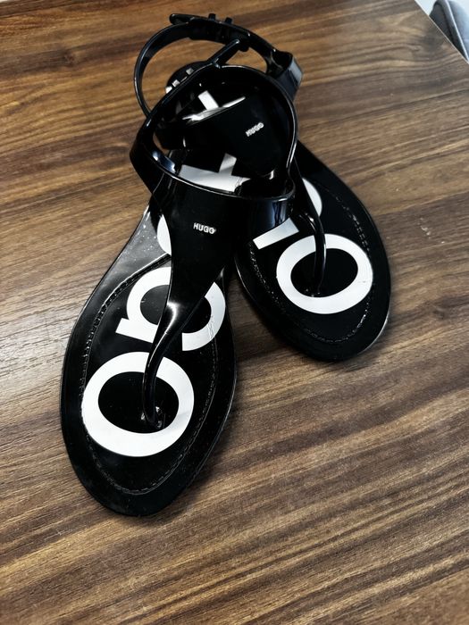 Japonki Hugo Boss 36 czarne