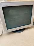 Monitor Samsung sync master 793df