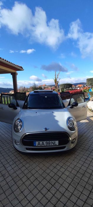 Mini Cooper D , como NOVO!!!