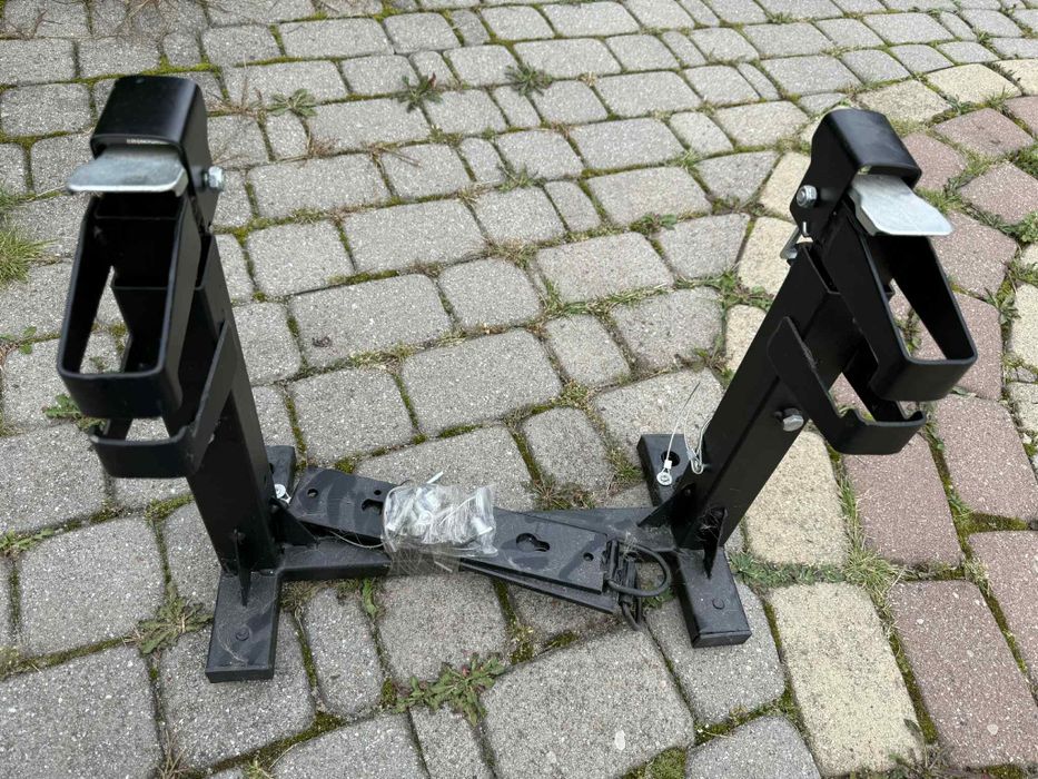 Stojak do transportu motocykla
