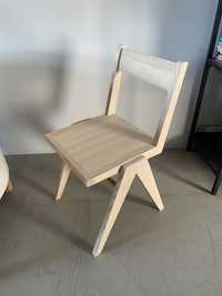Drewniane krzesła dla dzieci 2