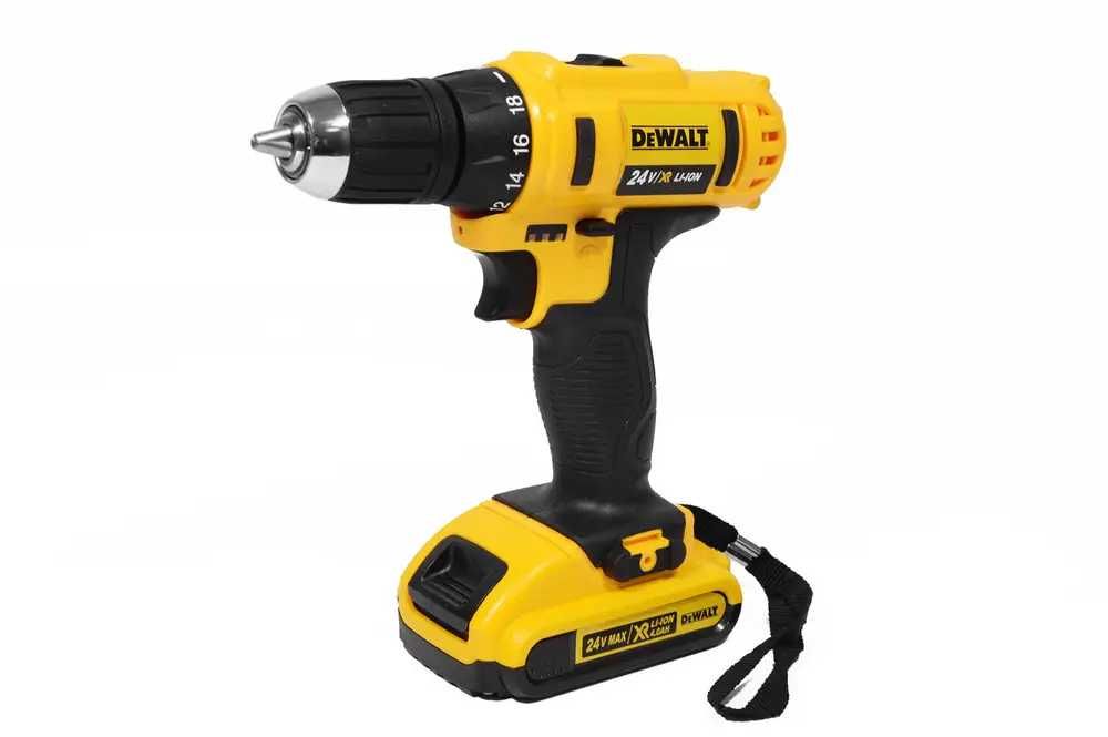 Аккумуляторный шуруповерт Dewalt 24V с набором инструментов в кейсе,