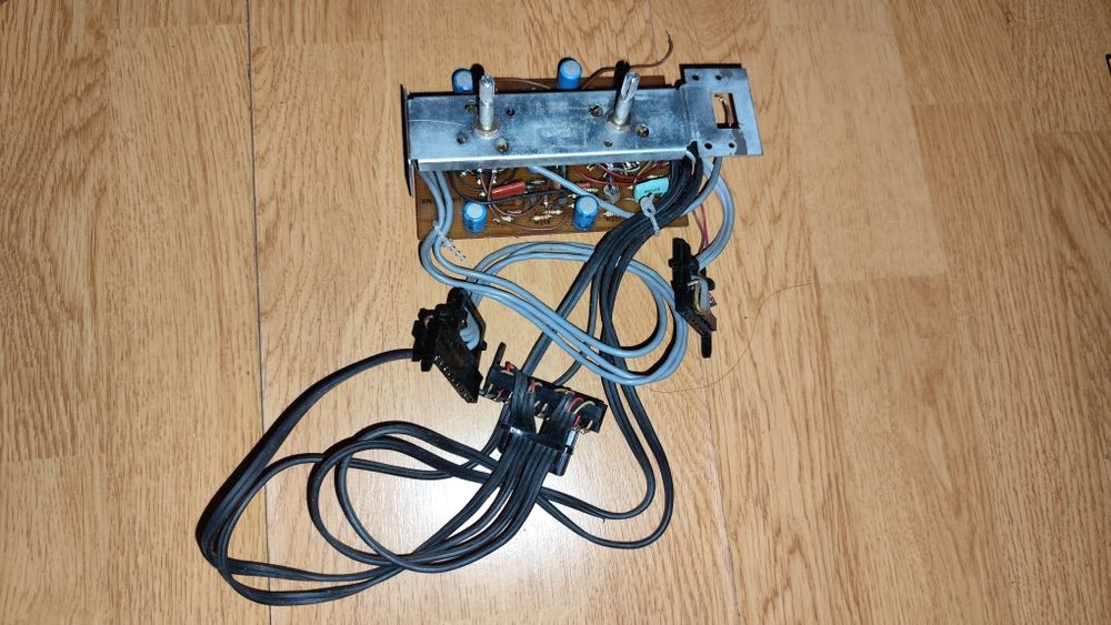 Wzmacniacz WS 303 503 UNITRA FONICA przełączniki