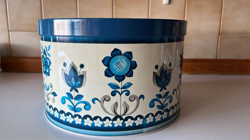 Coleção retro de latas de cozinha