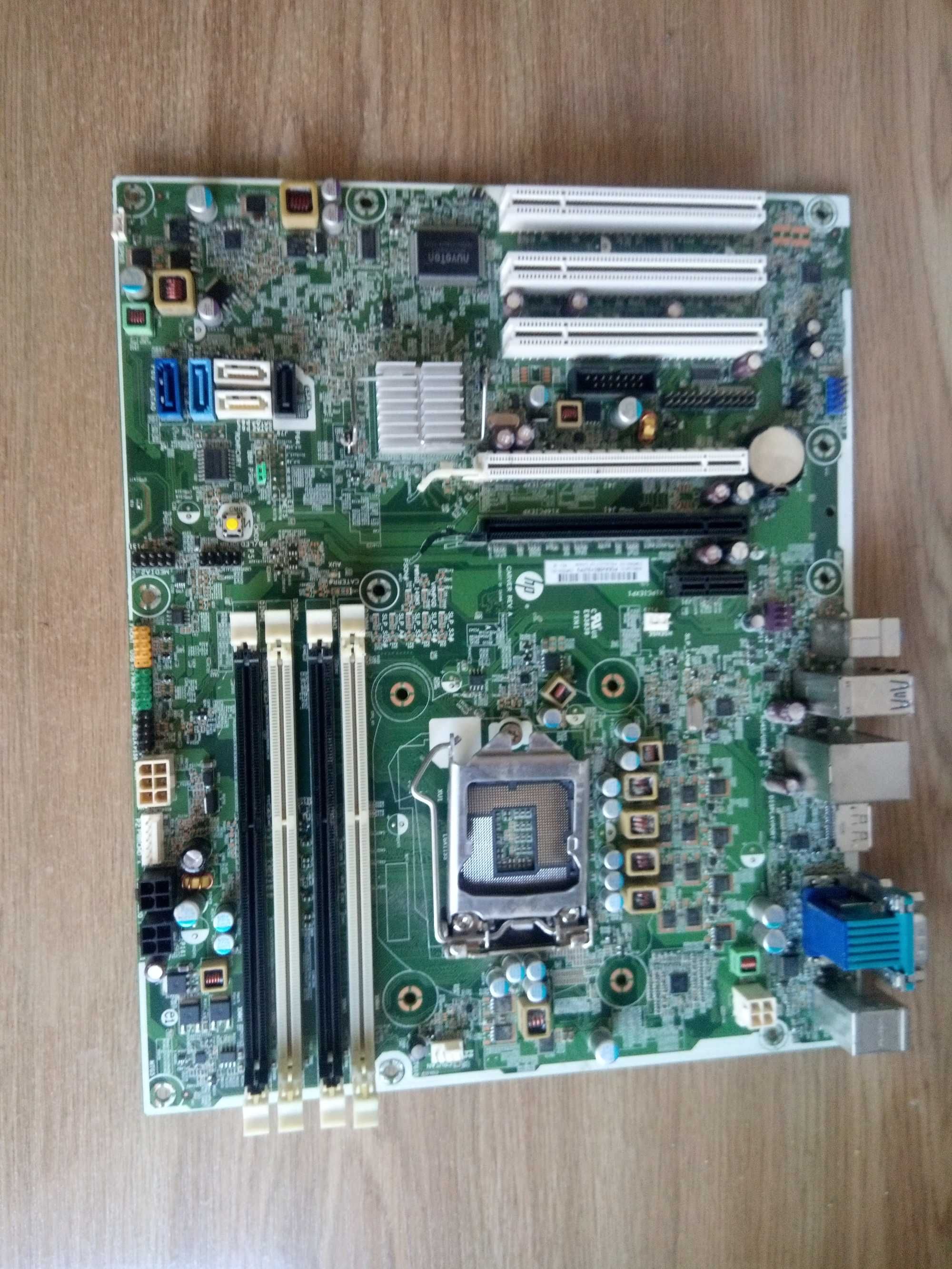 HP Compaq Elite 8300