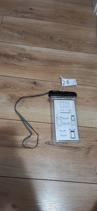 Etui na telefon wodoodporne nowe