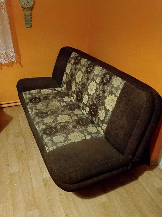 Wersalka z funkcją spania