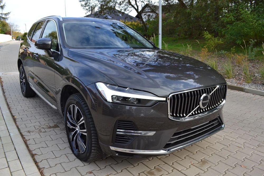 Volvo XC 60 2,0 T6 Plug in hyb 340KM LIFT Panorama FV23 !!!