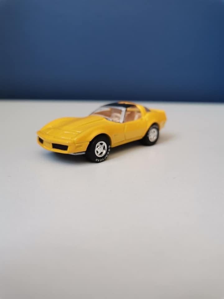 Johnny Lightning Corvette 1982