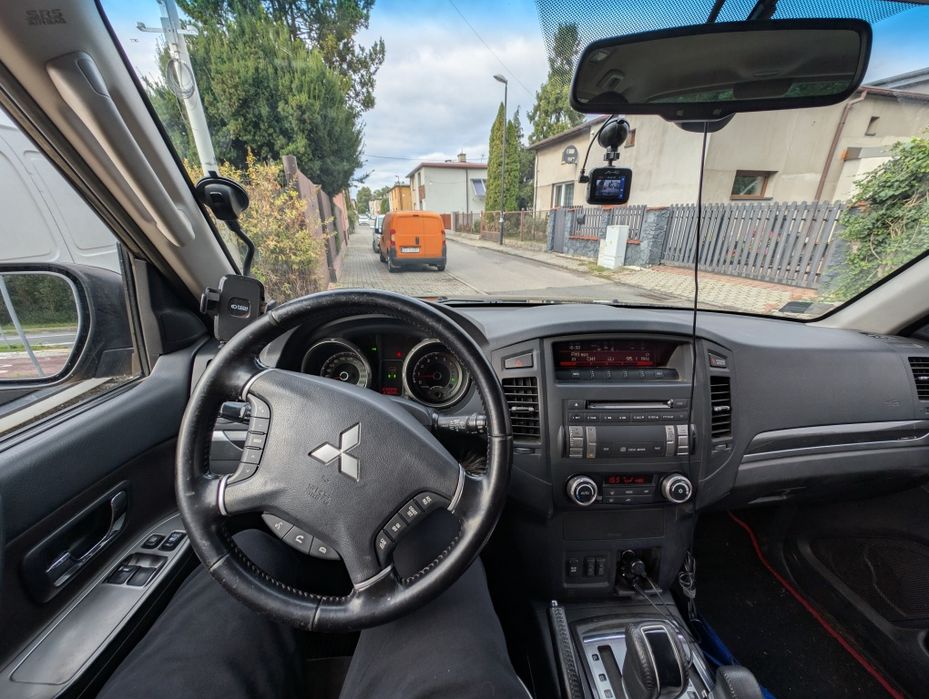 Mitsubishi Pajero IV