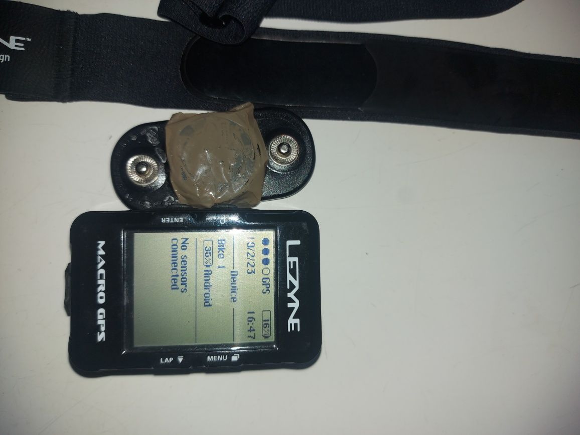 Licznik rowerowy lezyne macro gps bez pasaa