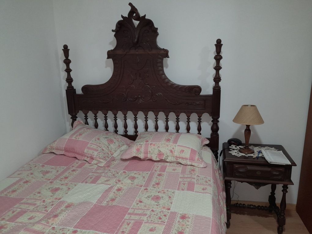 Mobília de seculo, quarto casal