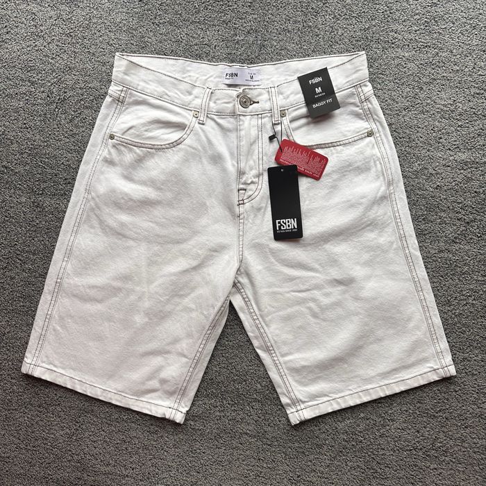 FSBN spodenki męskie Baggy Fit beżowe M nowe z metką