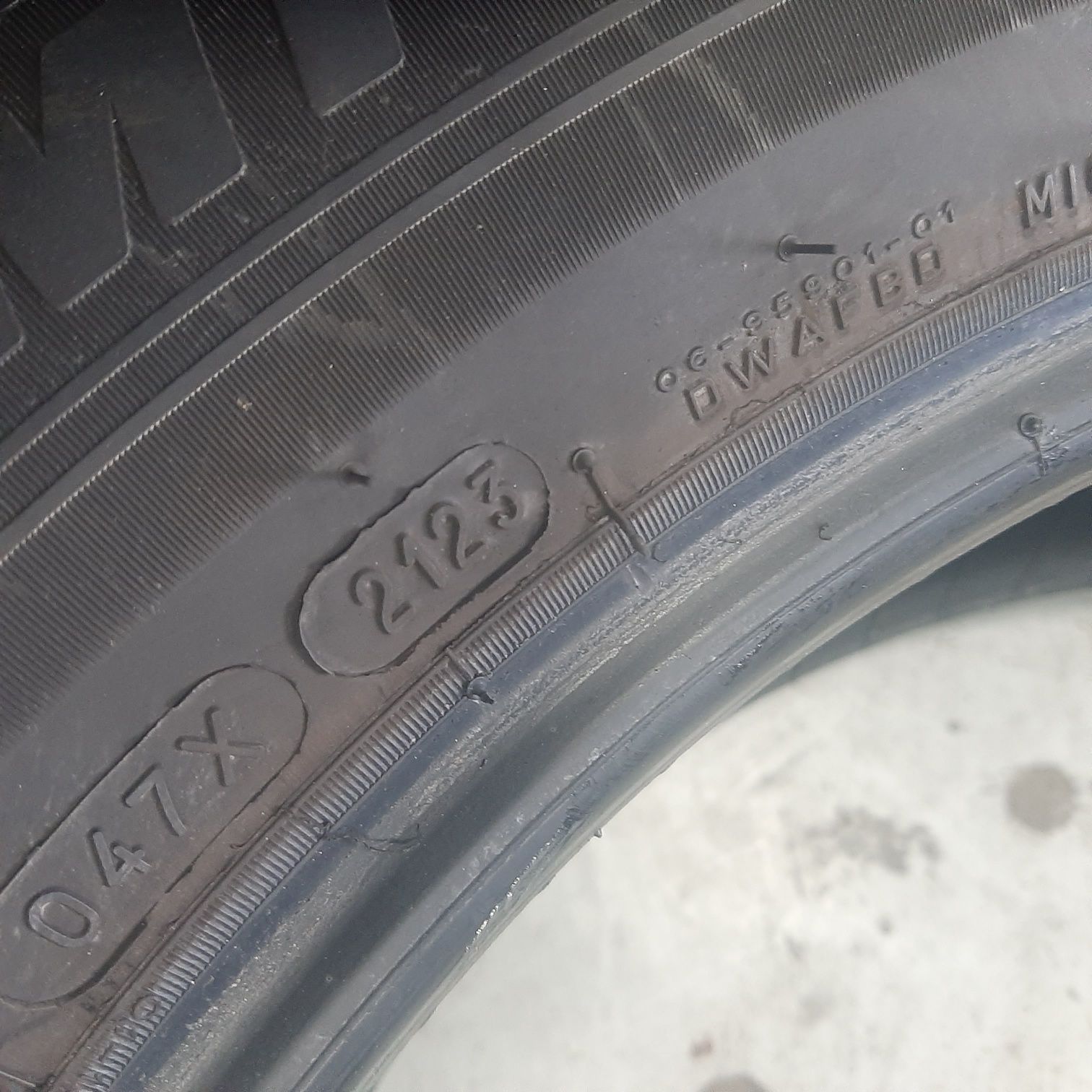 Opony Całoroczne Michelin 225/60R18 104W