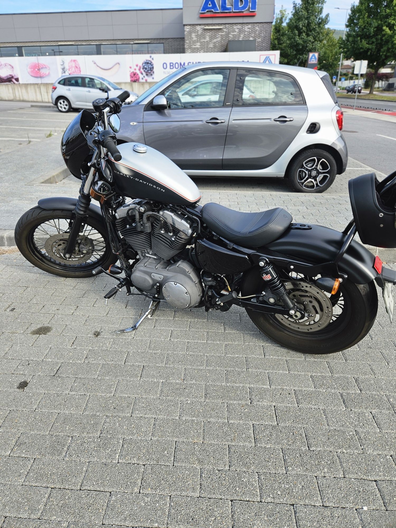 Harley Davidson XL 1200N Nightster