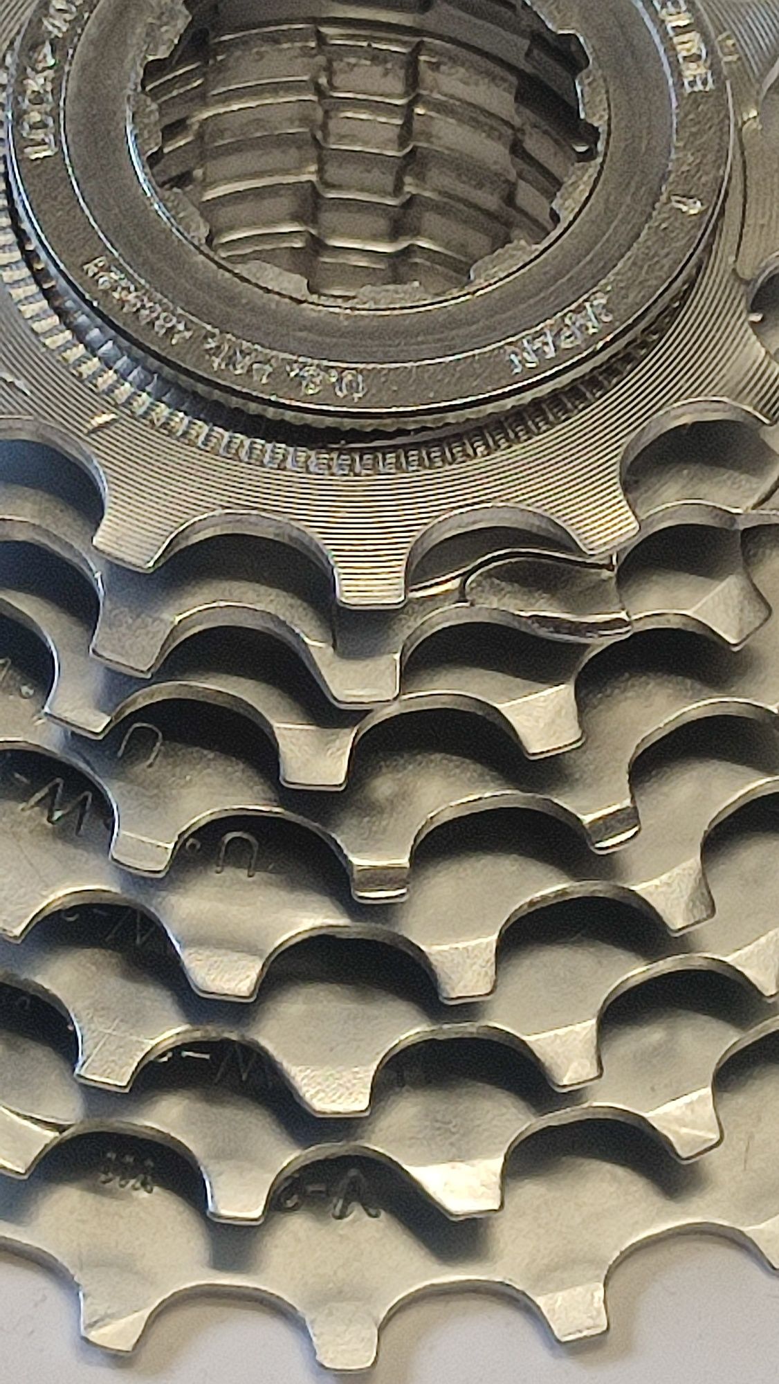 Kaseta Shimano 600 Hyperglide 8 speed 13-26
