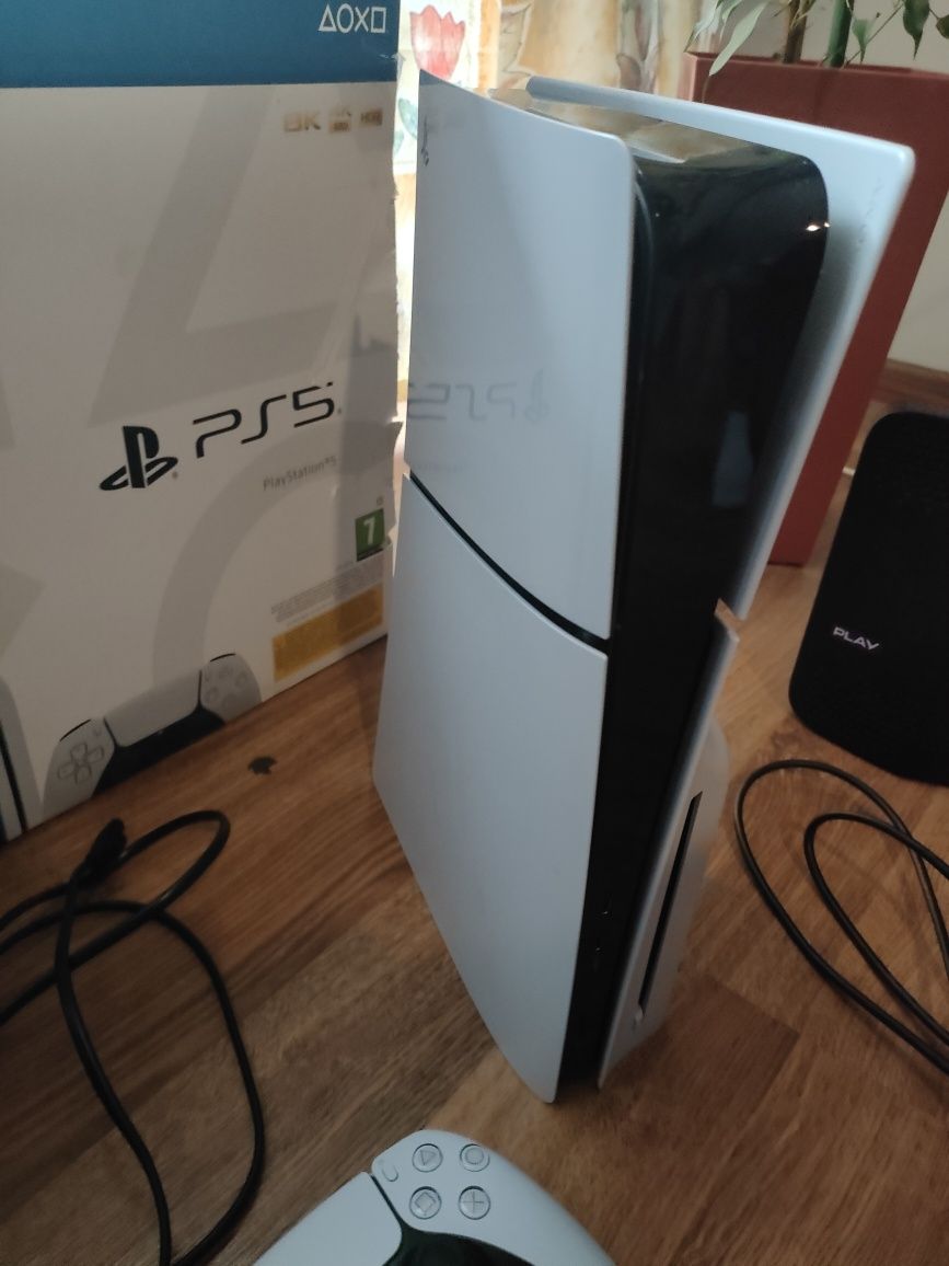 PlayStation 5 Slim 1 TB gwarancja