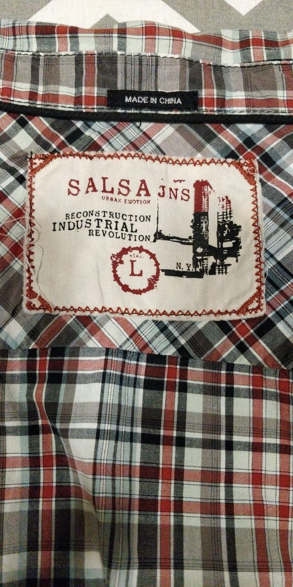 Camisa quadrados da salsa