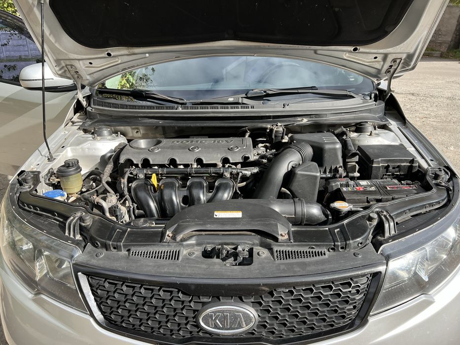 Kia Cerato 2012 2.0 автомат