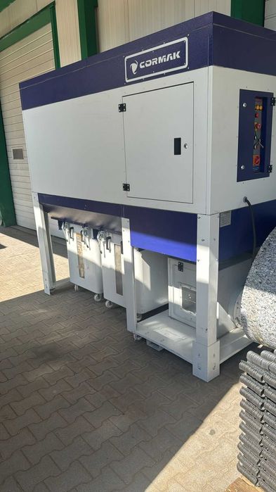 Odciąg do pyłów i wiórów Cormak DCV8900TC