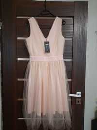Sukienka tiulowa różowa rozmiar M/38
