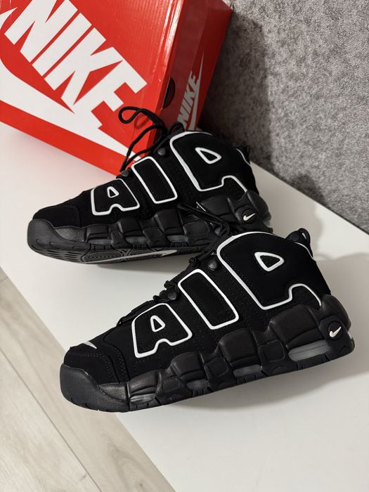 кросівки nike air more uptempo найк кроси черевики