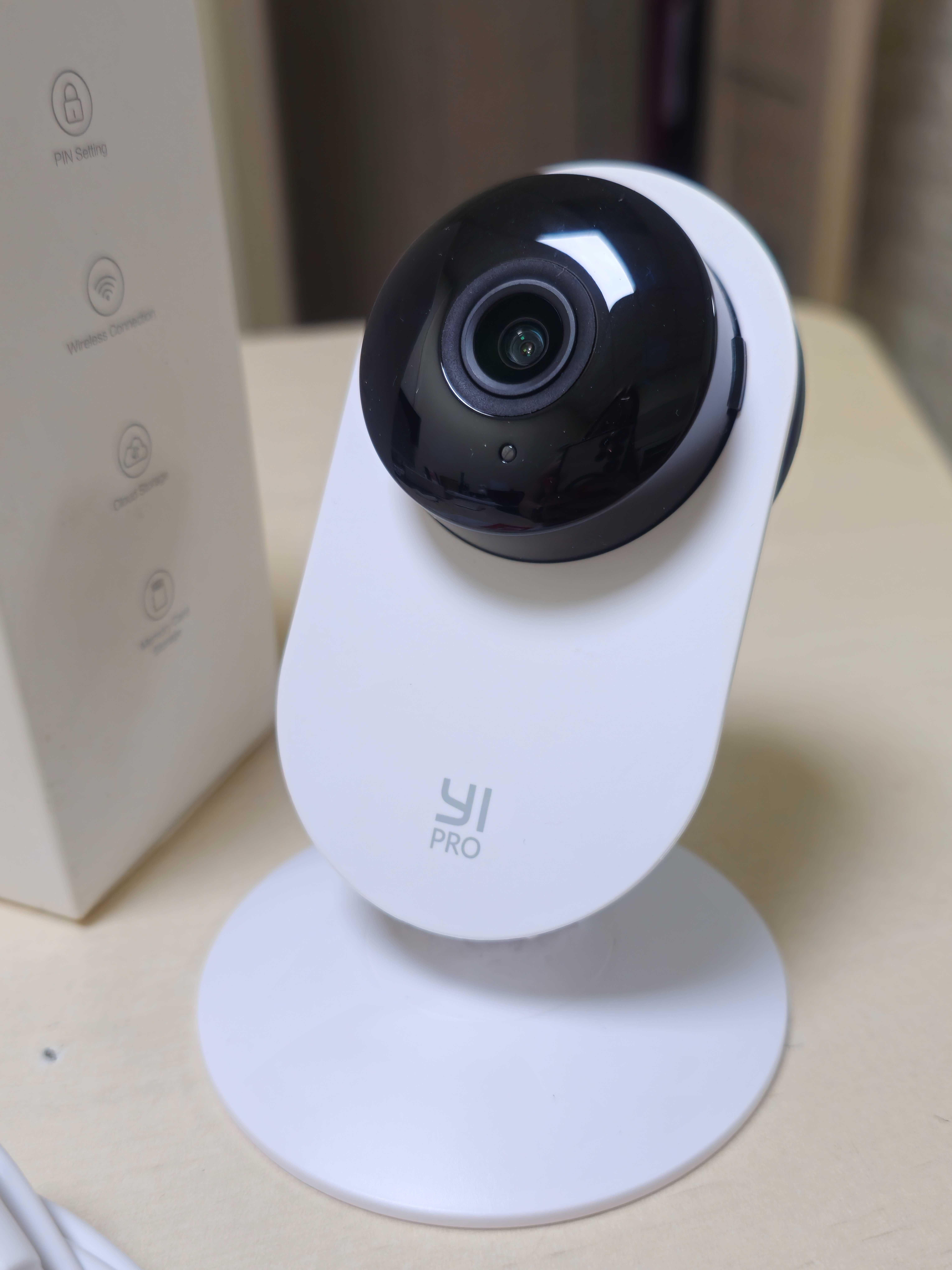 Відеокамера YI Home 2K Pro 3MP