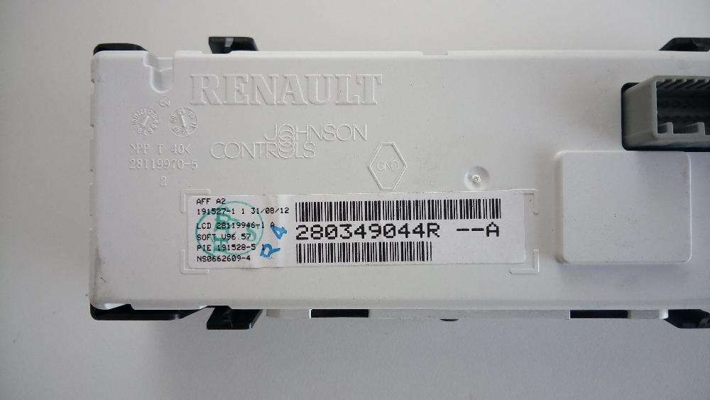 Display LCD Radio/Relogio Renault Novo