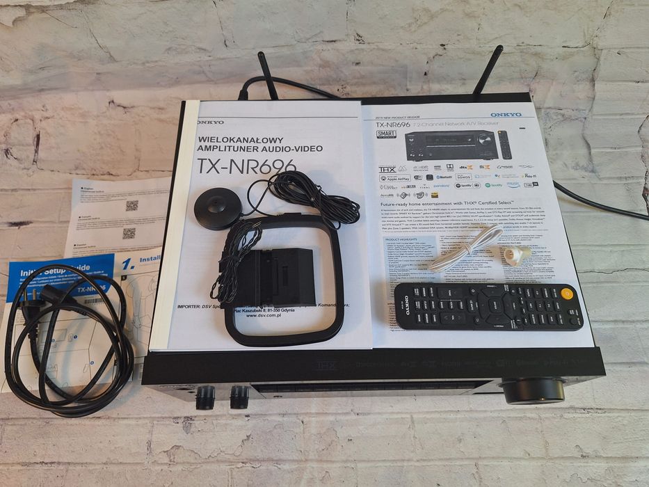 7.2  Onkyo Tx-nr696  Wi-fi BT THX 4k/60p HDR Atmos Vtuner google Sonos